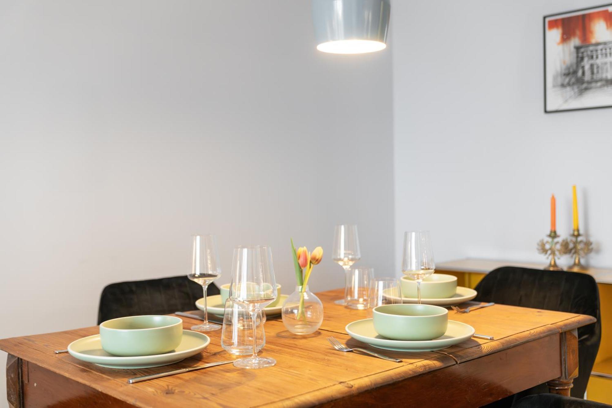 Cls Zentrale City-Wohnung In Hamburg Mit E-Laden Und Tiefgarage, Grosser Balkon, Blick Ueber Hamburg, Parkplatz, Cafe Im Haus, Bushaltestelle Direkt Gegenueber, Flex Check In Exterior foto